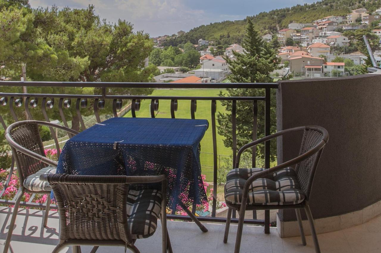 Comfort Sea View Apartment Dugi Rat Exterior foto